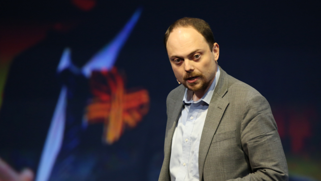 Vladimir Kara-Murza - Russians Are Ready for Democracy