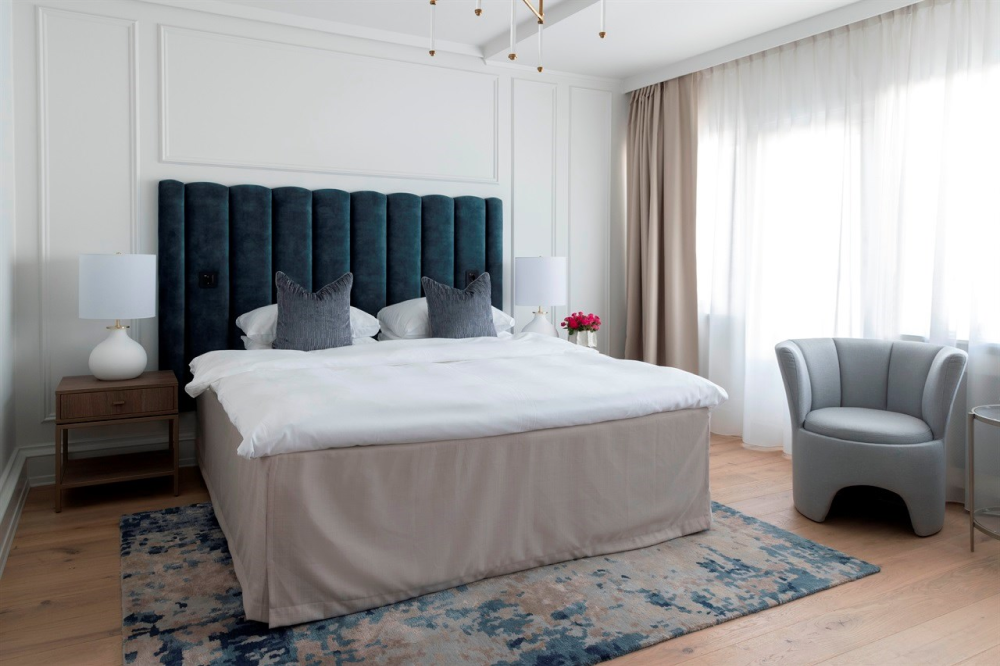 The Grand Hotel - Grand Petite