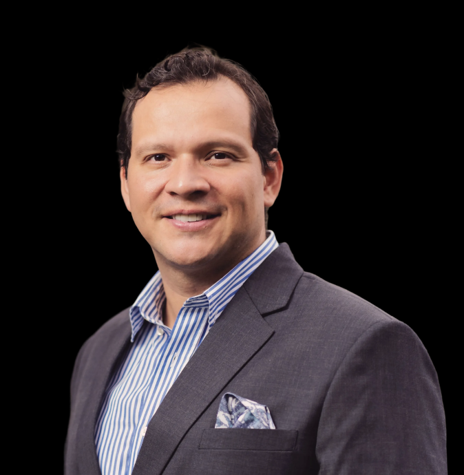 Álvaro Salas-Castro