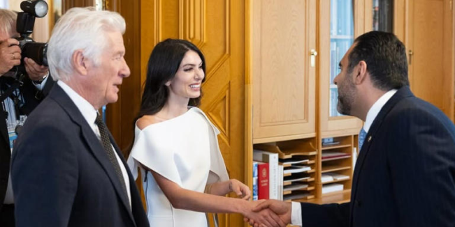 Noor Pahlavi, heir to a dynasty in exile, joins forces with Richard Gere in Oslo_ “We fight for freedom